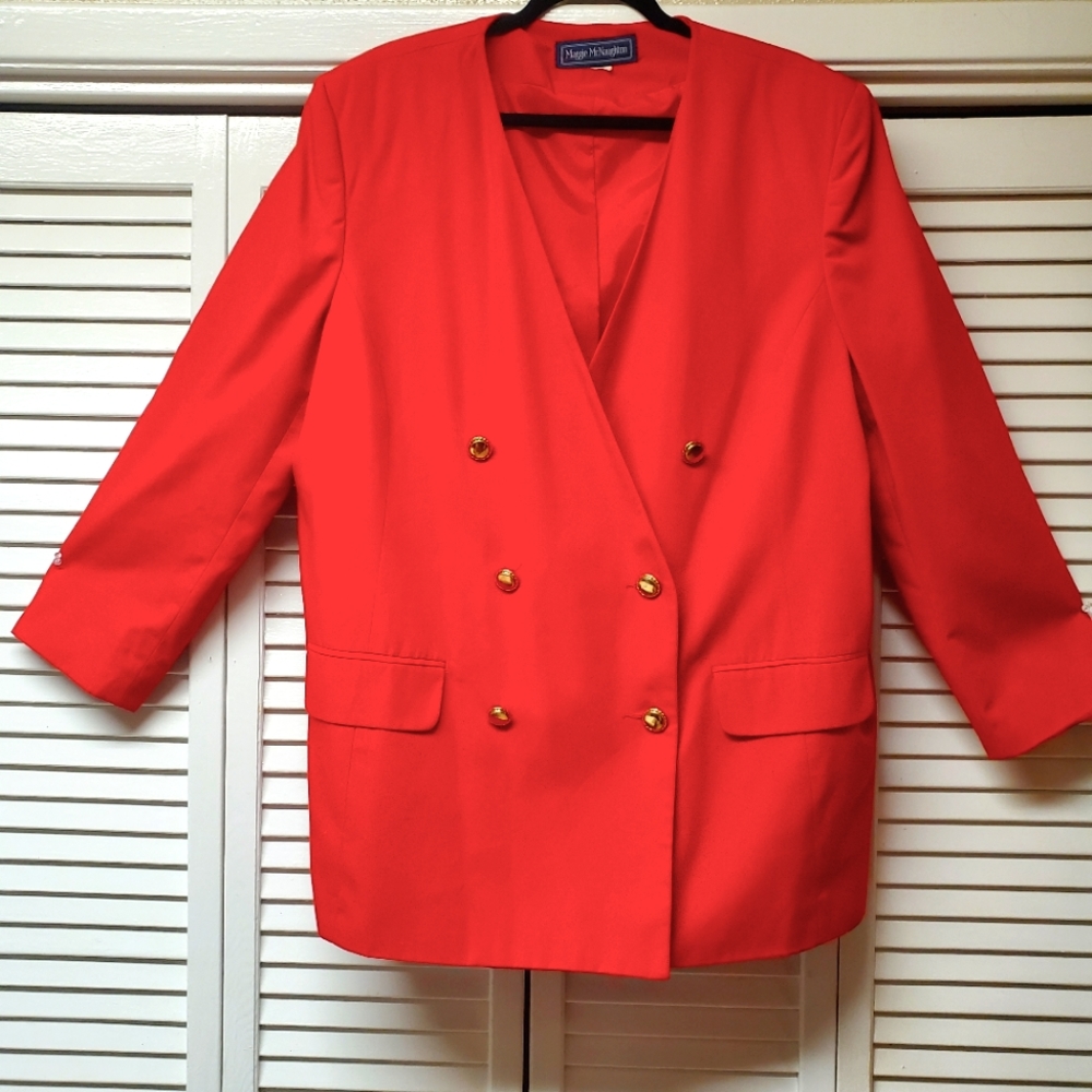 MAGGIE MCNAUGHTON red Blazers. Size 2XL